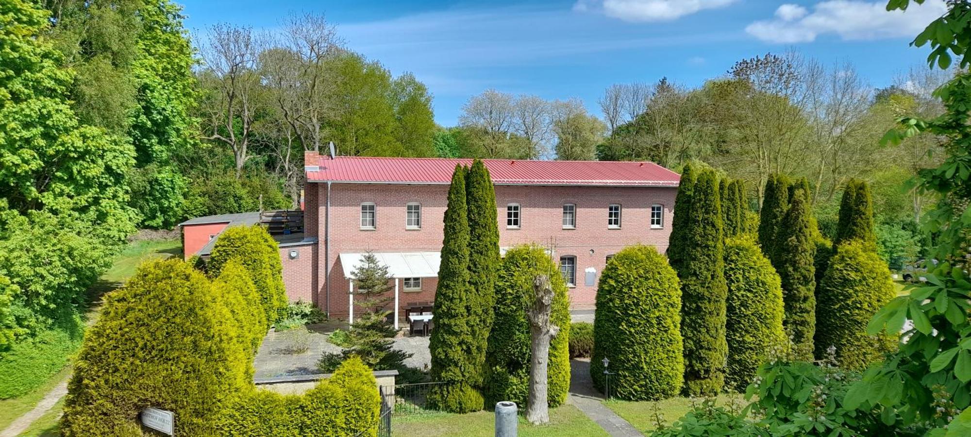 Gasthof Holtz Mesekenhagen Экстерьер фото